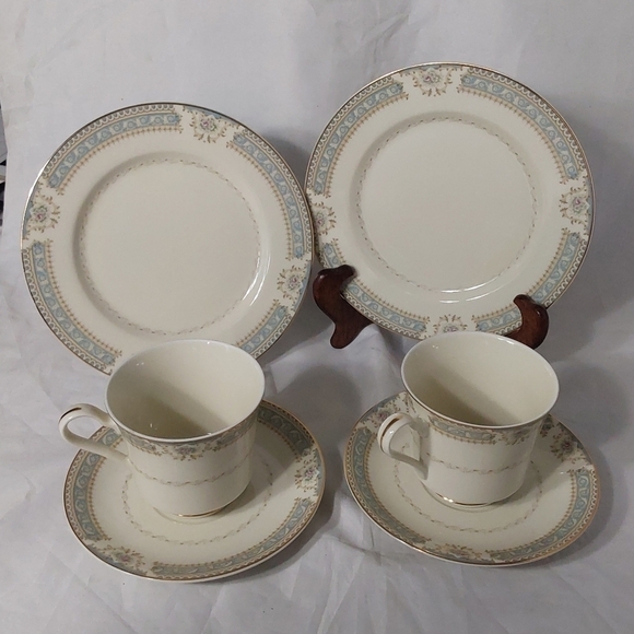 Mikasa Other - MIKASA LEXINGTON  L2808 IVORY CHINA TEA/COFFEE SETS FOR 2